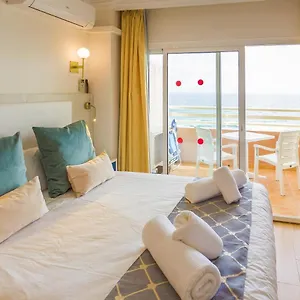 New In Stella Maris With Stunning Sea Views Apartamento